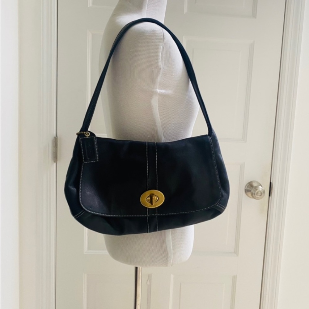 COPY - COACH VINTAGE BLACK SOHO BAG Vintage excellent condition. Authentic.